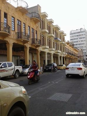 ترميم البناء القديم قرب اورزدي باك في شارع الرشيد بغداد.. العراق