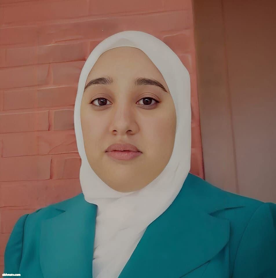 “سوق المنامة” امتحان وجداني لعشقٍ لا يُهادن الاعلاميه زهراء غريب “سوق المنامة” امتحان وجداني لعشقٍ لا يُهادن الاعلاميه زهراء غريب