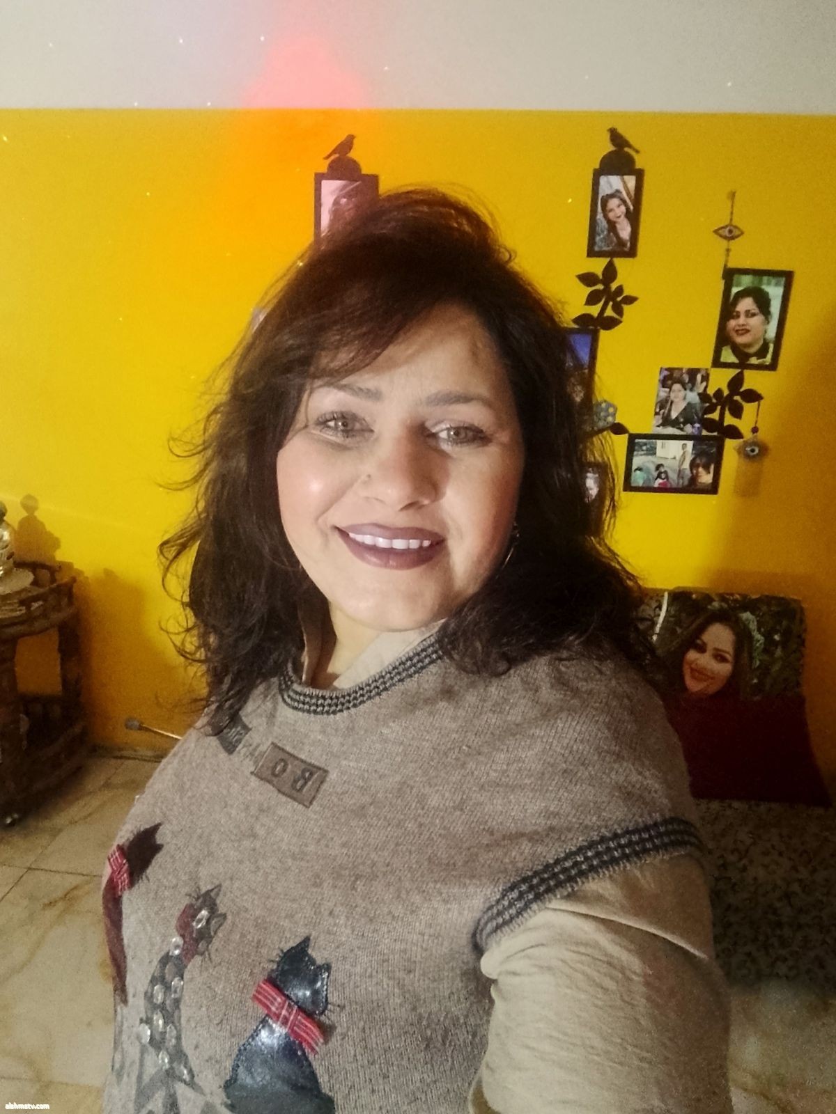 الاستاذه هديل علي الحسون أصعب انواع النساء تلك الذي إذا اشتاقت قست..واذا غارت جنت..وإذا خافت ابتعدت..واذا شعرت أن كرامتها في خطر رحلت... الاستاذه هديل علي الحسون أصعب انواع النساء تلك الذي إذا اشتاقت قست..واذا غارت جنت..وإذا خافت ابتعدت..واذا شعرت أن كرامتها في خطر رحلت...