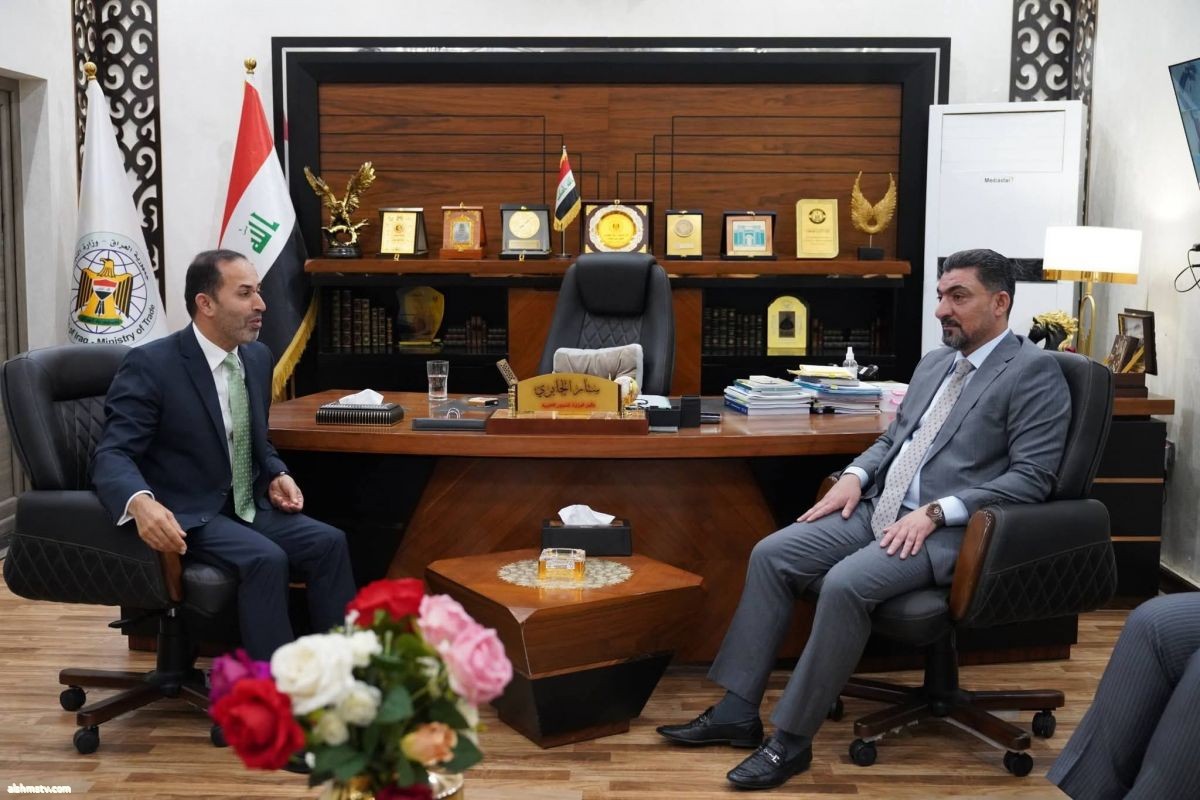 الجابري يبحث مع السفير الأردني تعزيز العلاقات الاقتصادية والتجارية بين العراق والاردن الجابري يبحث مع السفير الأردني تعزيز العلاقات الاقتصادية والتجارية بين العراق والاردن