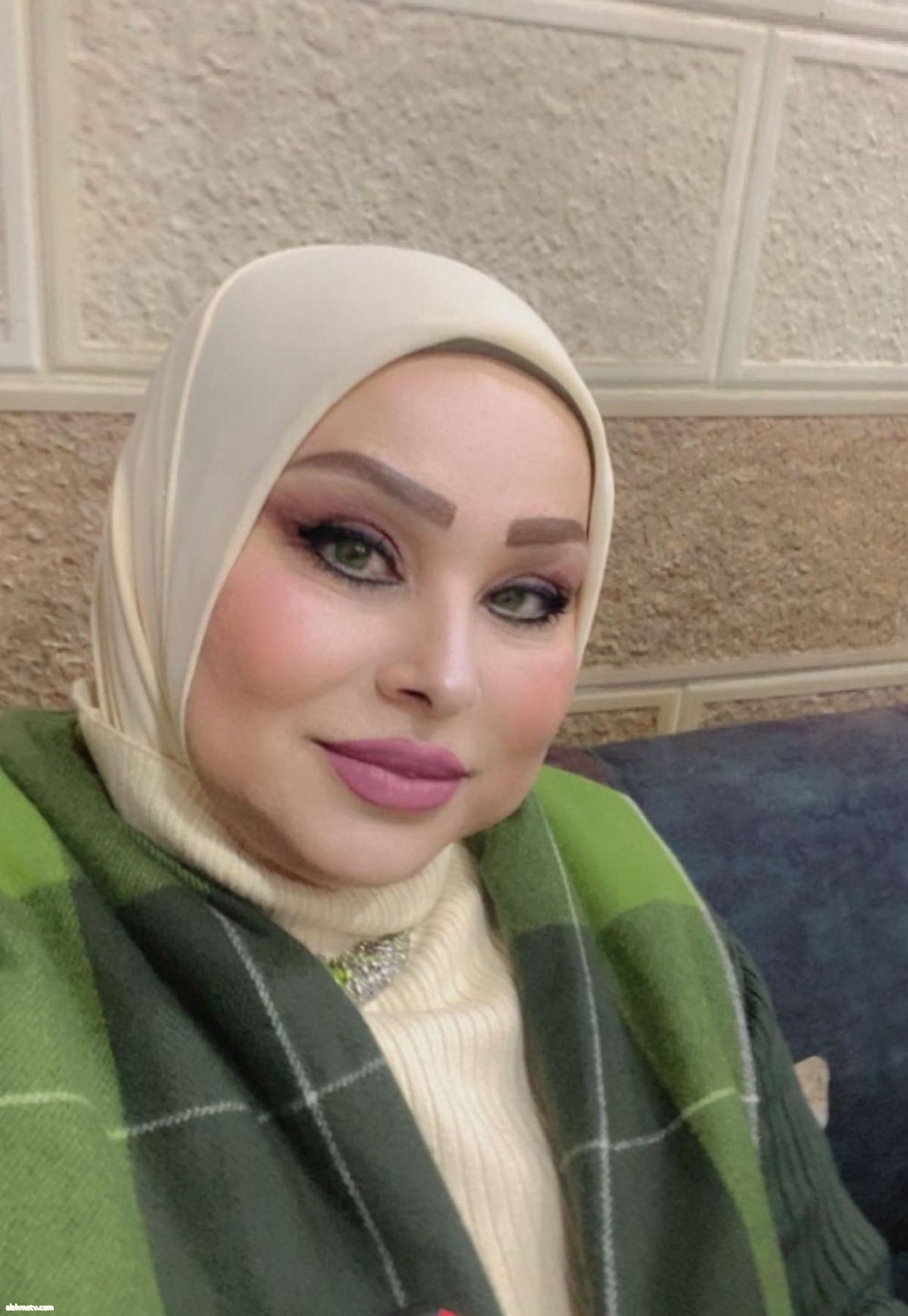 Eman Malkawi نعم أنا أمرأة محيرة لأبعد الحدود..