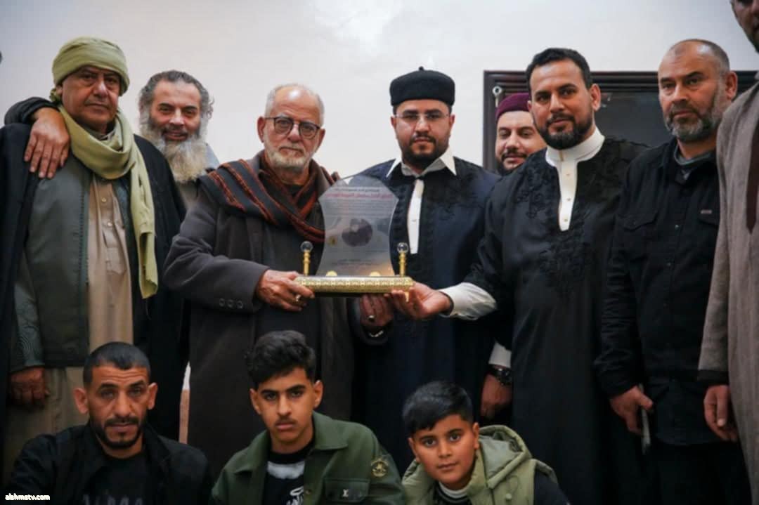 رئيس الهيئة يعايد ويكرّم أسرة الغنّاي الراحل سليمان الشريمة العبدلي  ريم العبدلي ليبيا