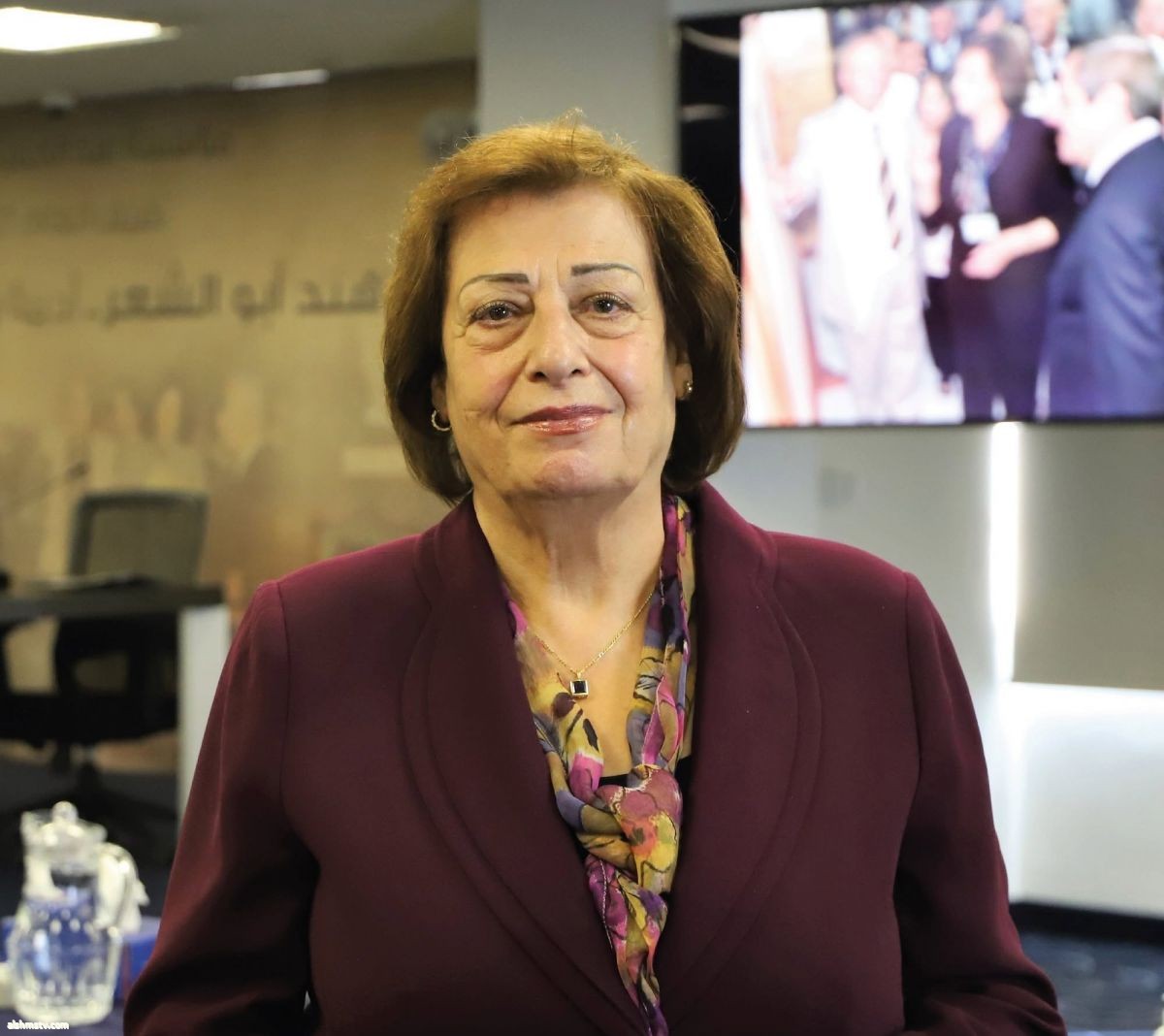تتقدّم مؤسسة عبد الحميد شومان بأحرّ التهاني لـ الدكتورة هند ابو الشعر بمناسبة صدور الإرادة الملكية السامية بتعيينها عضوًا في مجلس الأعيان. تتقدّم مؤسسة عبد الحميد شومان بأحرّ التهاني لـ الدكتورة هند ابو الشعر بمناسبة صدور الإرادة الملكية السامية بتعيينها عضوًا في مجلس الأعيان.