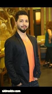 الفنان أيمن جباره ..في سكوتشات قريبا ....