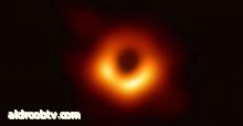 العلماء يكشفون لأول مرة في التاريخ عن لقطة لـ"الثقب الأسود"