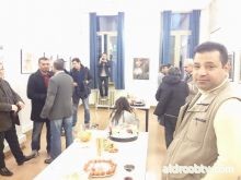 زار الفنان حامد الدليمي في بروكسل المعرض التشكيلي للمبدع ستلر نعمه