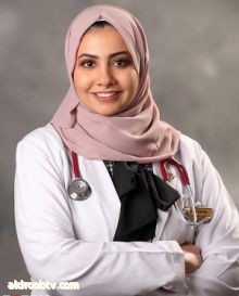 د. روان محمد عويمر تحصل على درجة البكالوريوس في الطب والجراحة