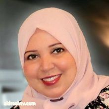 Wafaa Anwar  قالت له أعرني ظهرك اجعل منه متكئًا لي