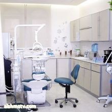 الدكتورة تسنيم الصبيح أخصائية جراحة الفم والأسنان بمركز الدكتور بسام الحمصي الطبي: