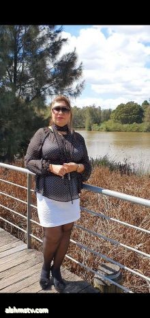 Sundus Al Suhairiالتشكيليه العالميه سندس السهيري في صور