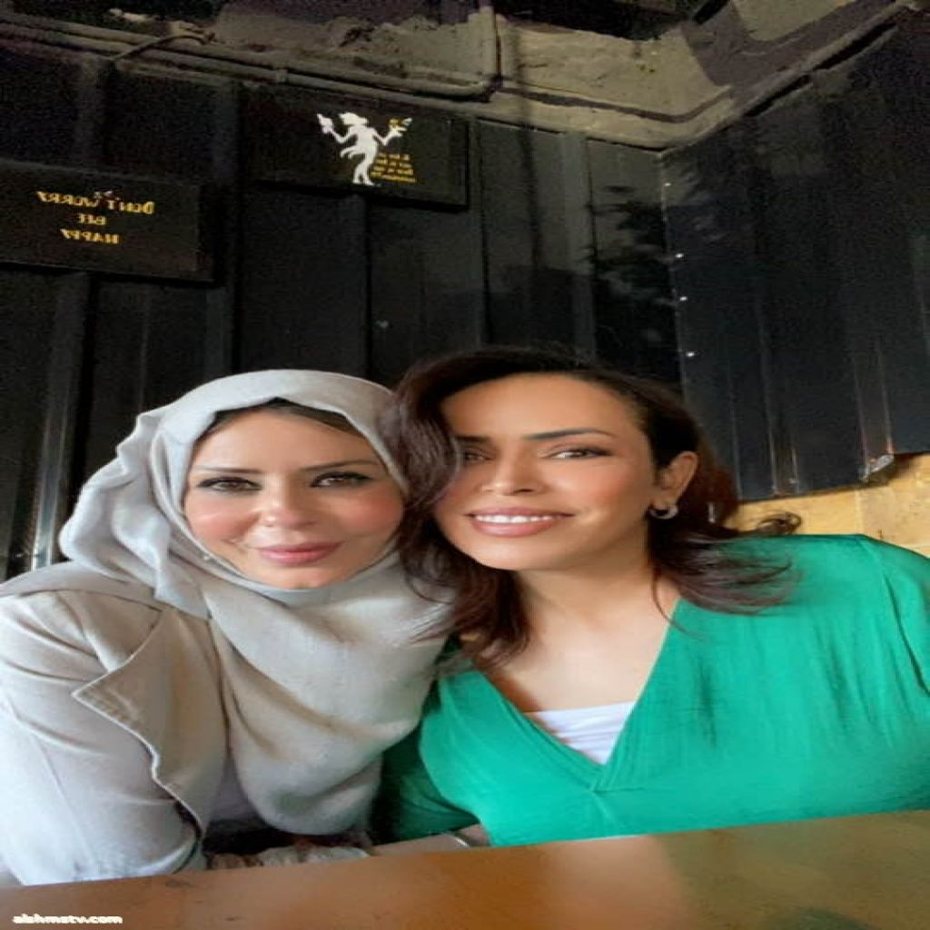 ‎Jawaher Al Marie‎‏ مع ‏د.عروبه يحيى الخوالده‏.  · متابعة لقاء دافي لا سيما أننا لسنه بحاجة ترجمة الجلسة كانت برعاية لسان البدو