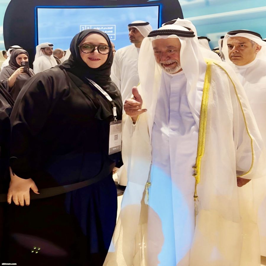 شيرين رضوان... قصة إصرار تتحدى الصمت وتكتب فصولًا من الإبداع في شارقة "سلطان الخير "