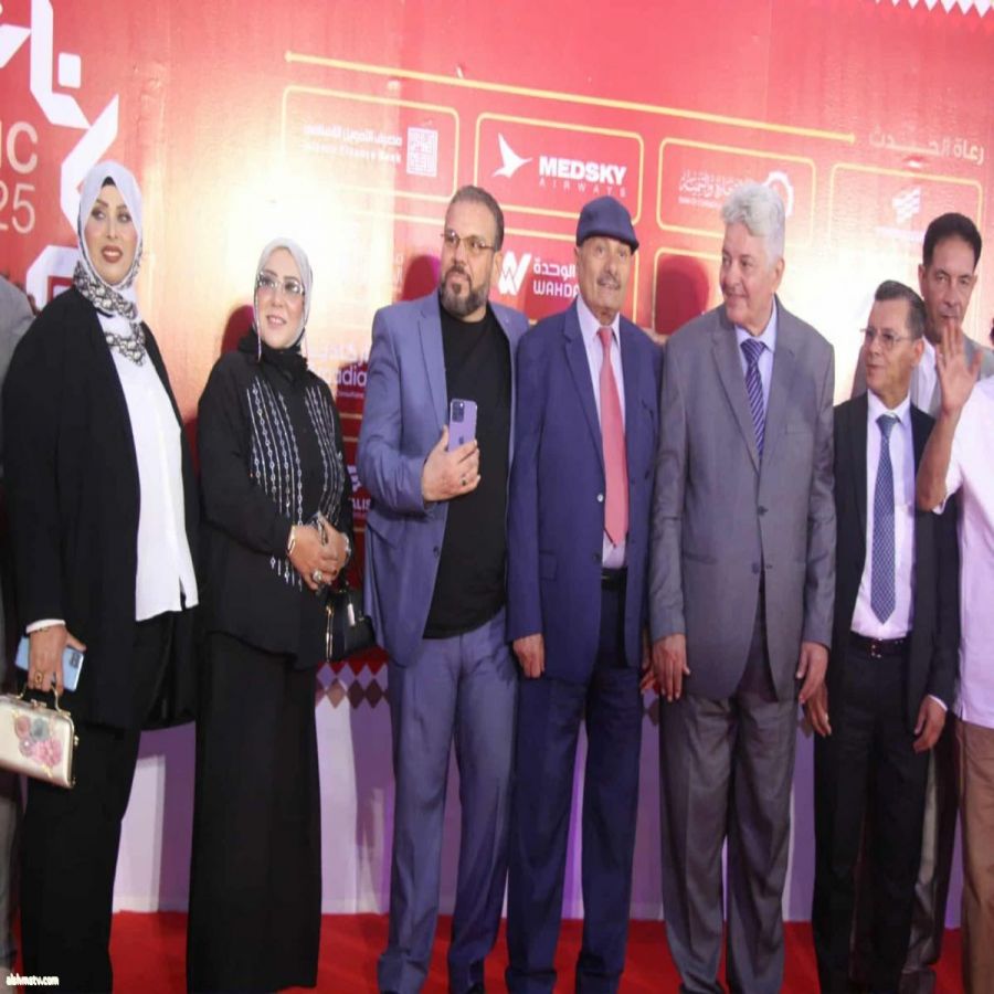 متابعة وتصوير ريم العبدلي   المؤتمر السنوى الأول للإعلام العربي    أقيم بقاعة قصر الورود بمنتجع النخلة الذهبية وبتنظيم شركة الراية الليبية للإعلام فعاليات المؤتمر السنوى الأول للإعلام العربي تحت شعار " مستقبل الإعلام ، إعلام المستقبل"