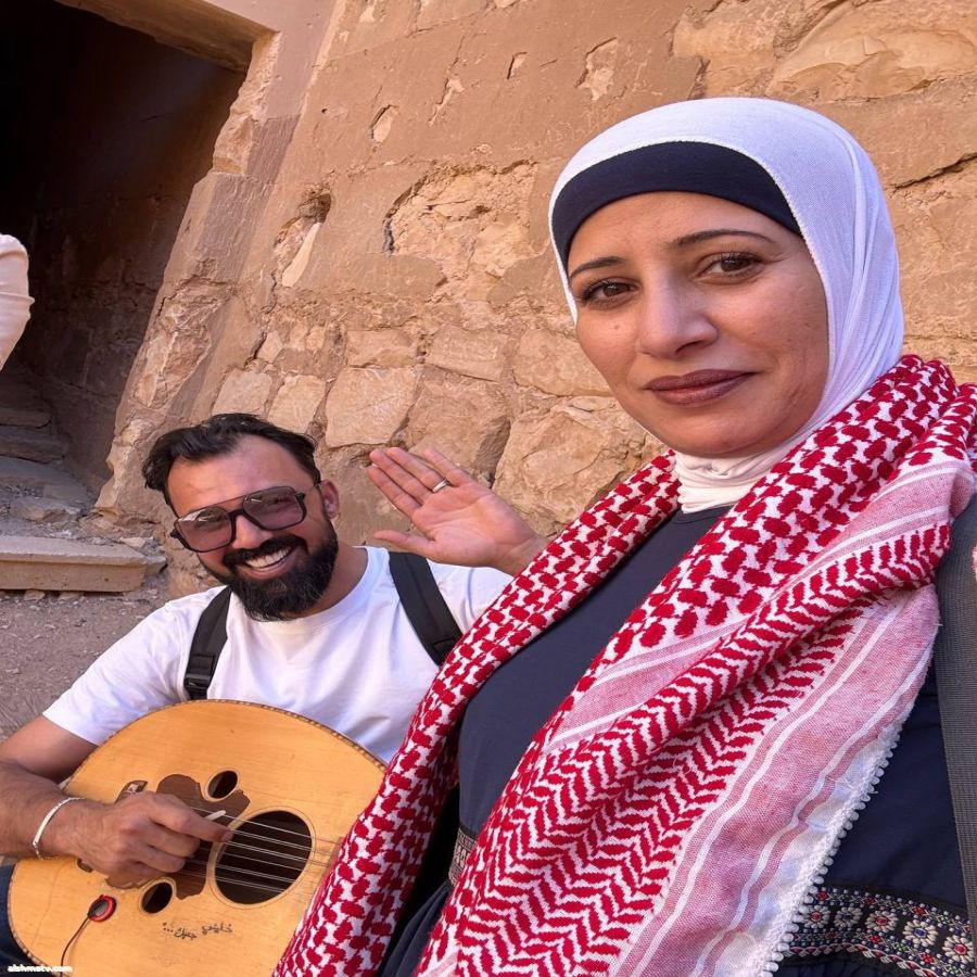 أمسيات القصر – رحلة ثقافية مميزة تُتوَّج بعرض المسرحية التاريخية "سوق العرب"