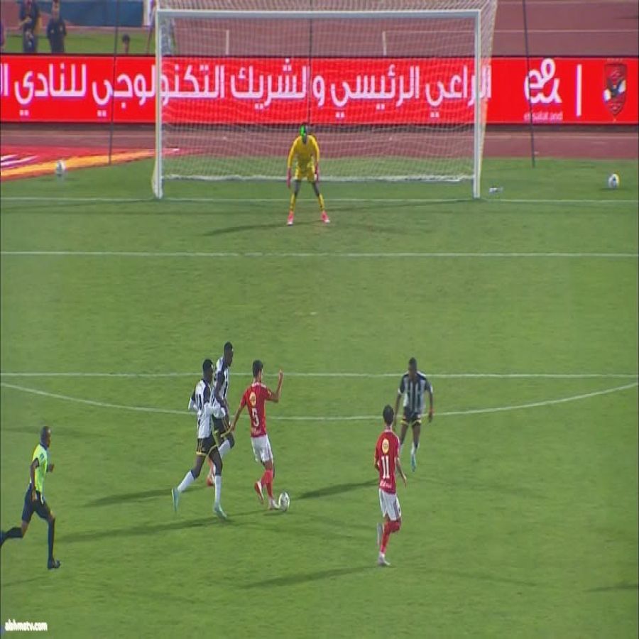 الأهلي المصري يتأهل لدور المجموعات بأقل مجهود.. يتجاوز بطل بوروندي بهدف ملعوب الأهلي المصري يتأهل لدور المجموعات بأقل مجهود.. يتجاوز بطل بوروندي بهدف ملعوب