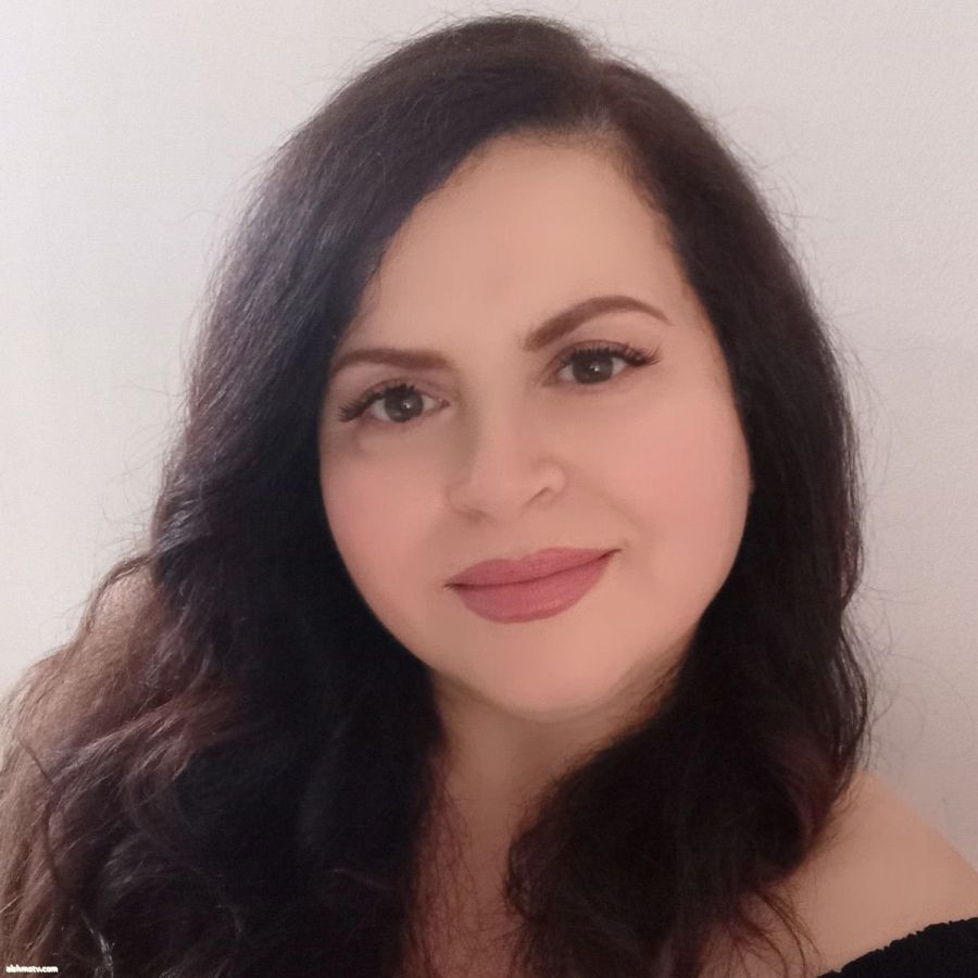 الفنانه التشكيليه ليدياابو ابراهيم تشكر مؤسسة عشتار للثقافه والفنون