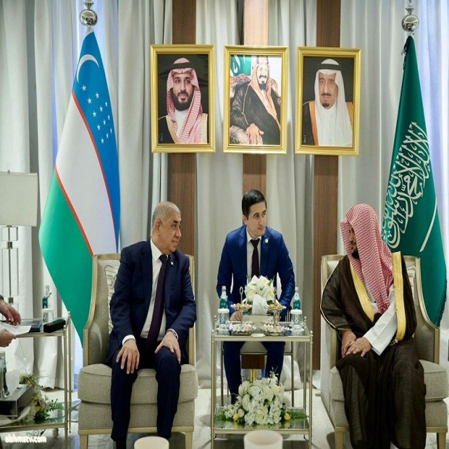 النائب العام يستقبل نظيره الأوزبكي ويوقعان برنامج تعاون مشترك