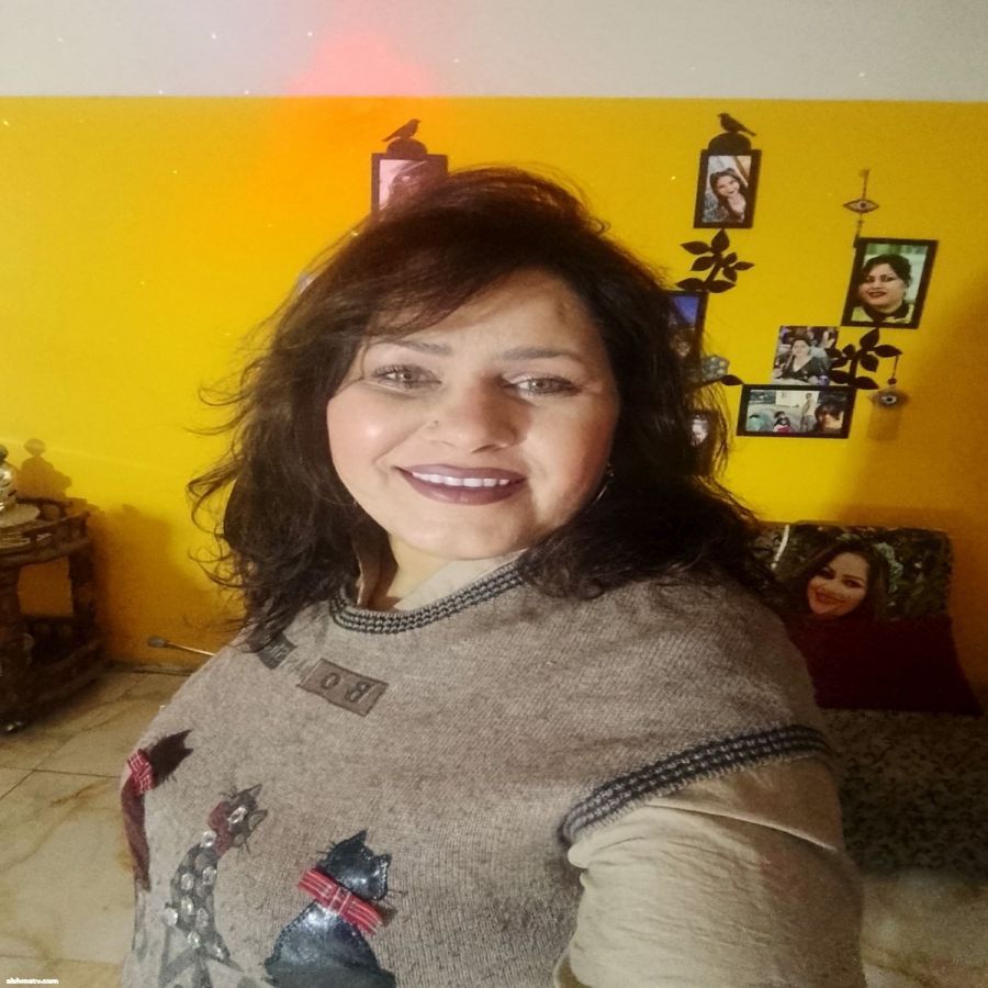 الاستاذه هديل علي الحسون أصعب انواع النساء تلك الذي إذا اشتاقت قست..واذا غارت جنت..وإذا خافت ابتعدت..واذا شعرت أن كرامتها في خطر رحلت...