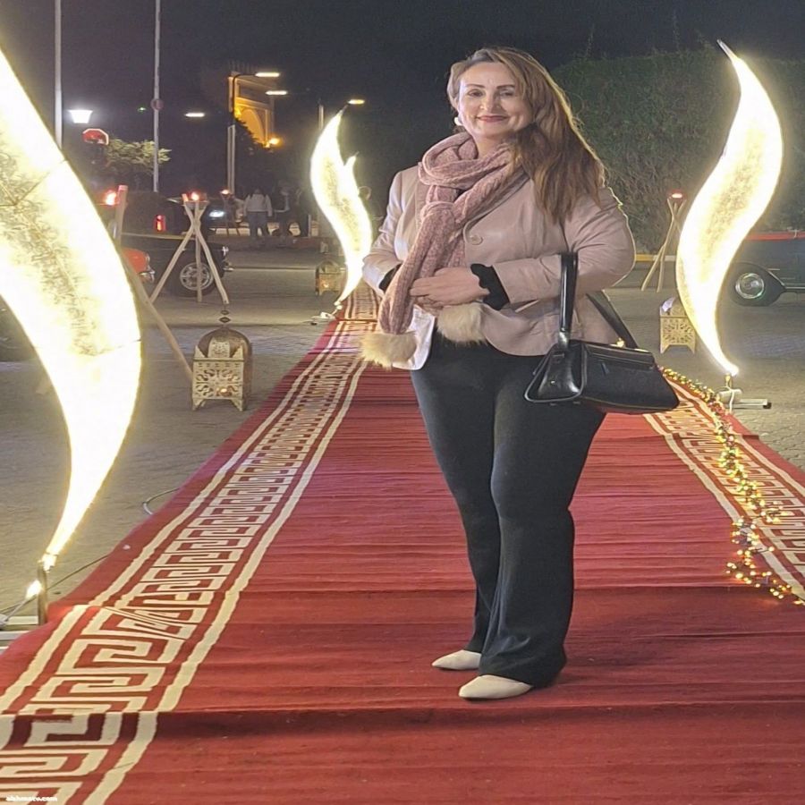 الأنثى القوية لا ترتفع بالصوت… بل ترتفع بالمقام.