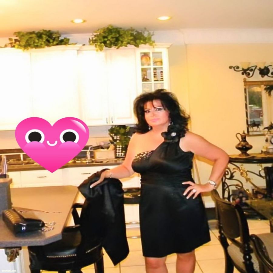 # المرأة وما أدراك ما المرأة !؟ …Faten Abbasi Samaan