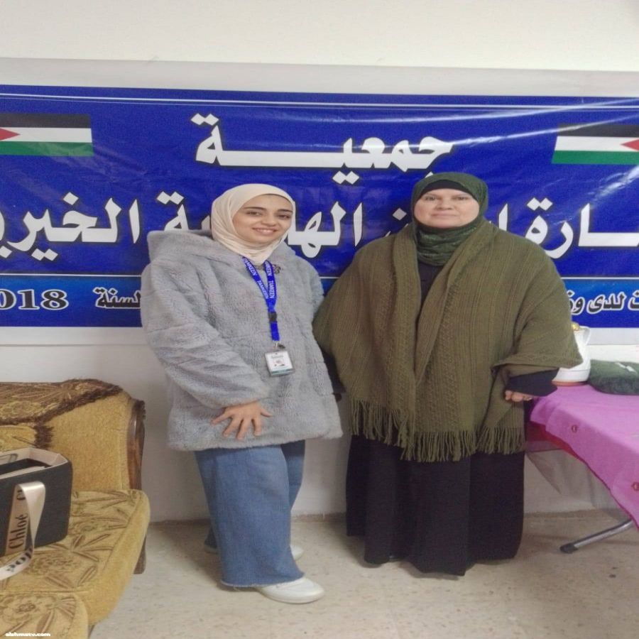 Aisha Aboshyفي جمعية منارة اسكان الهاشمية الخيرية محاضرة توعوية بعنوان “الحق في الحصول على الرعاية الصحية في الأردن”