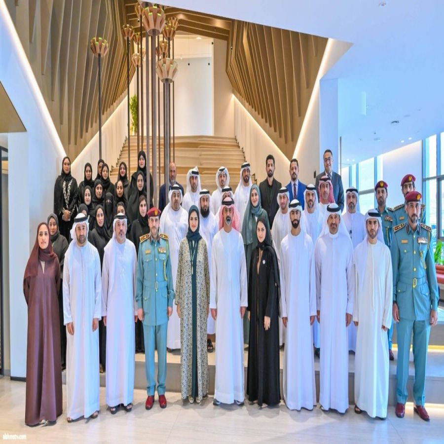 عمار بن حميد يكرّم الفائزين في تحدي "خدمات الجيل القادم" بحكومة عجمان بمجموع جوائز 3 ملايين درهم