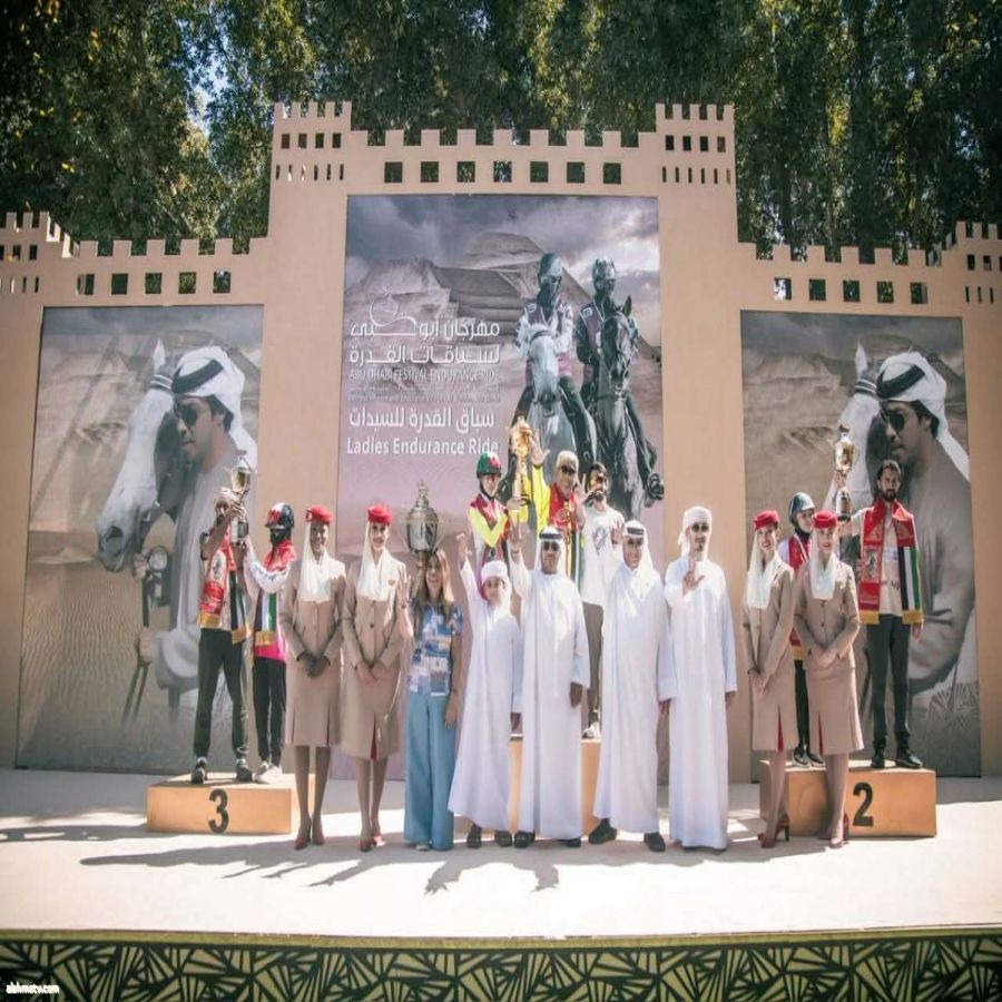 ““الريف العجبان” تحصد لقب سباق السيدات في افتتاح مهرجان أبوظبي للقدرة.  أبوظبي — ريم العبدلي