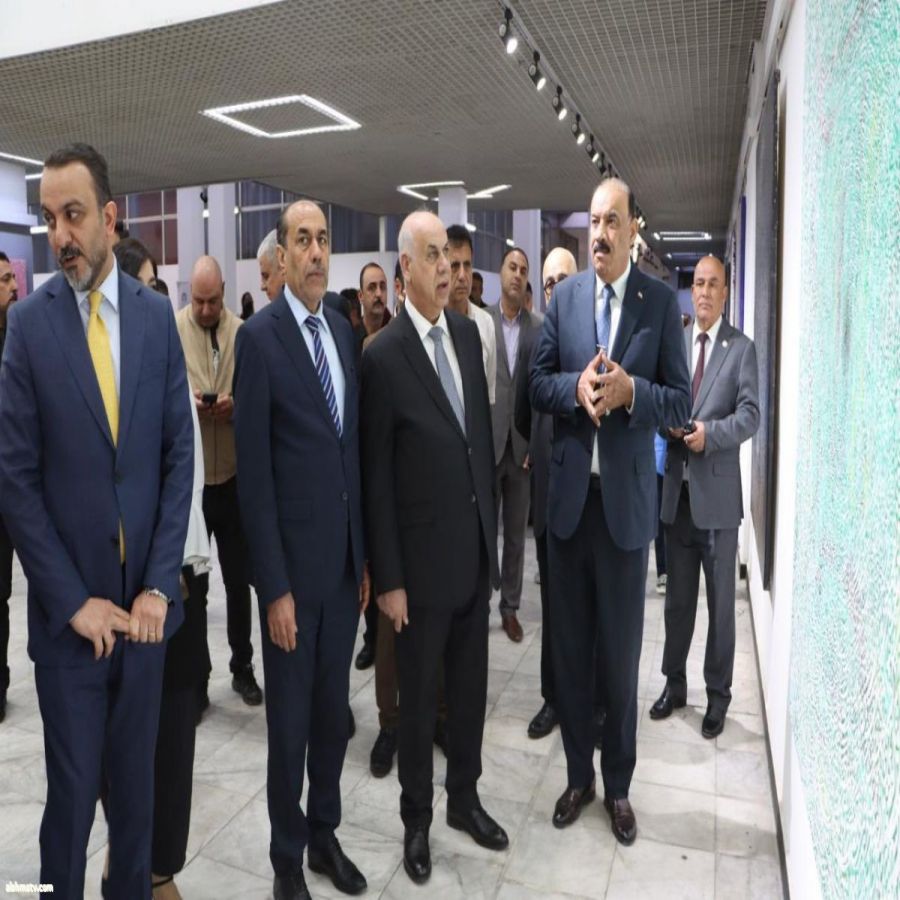 وزير الثقافة يفتتح المعرض الشخصي  “إيقاعات صوفية”.. للفنان بهنام مرادي  تحرير/  سؤدد خليل تصوير /  حامد الساعدي