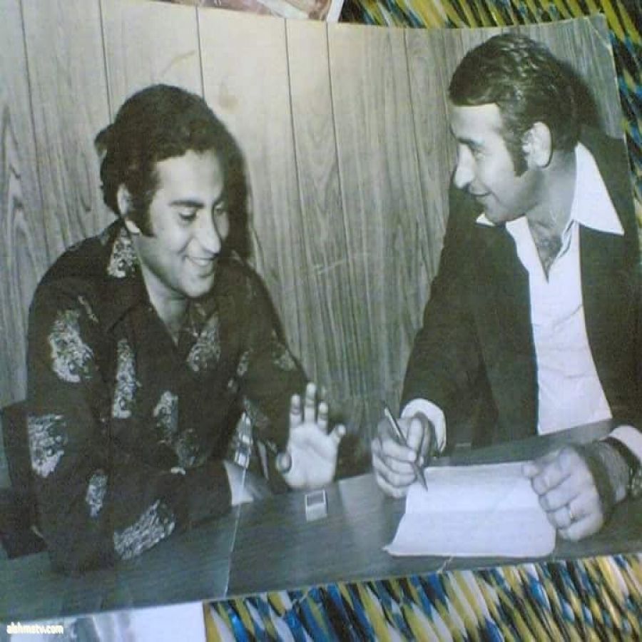 Aziz Alsaadi بين عصر الظلمات والحلم الذي كان واقعا لايام قريبه..      نعم السيد امجد ياسين نوكد اهمية الفنون وتأثيرها على البيئة (استطلاع جريدة الصباح)
