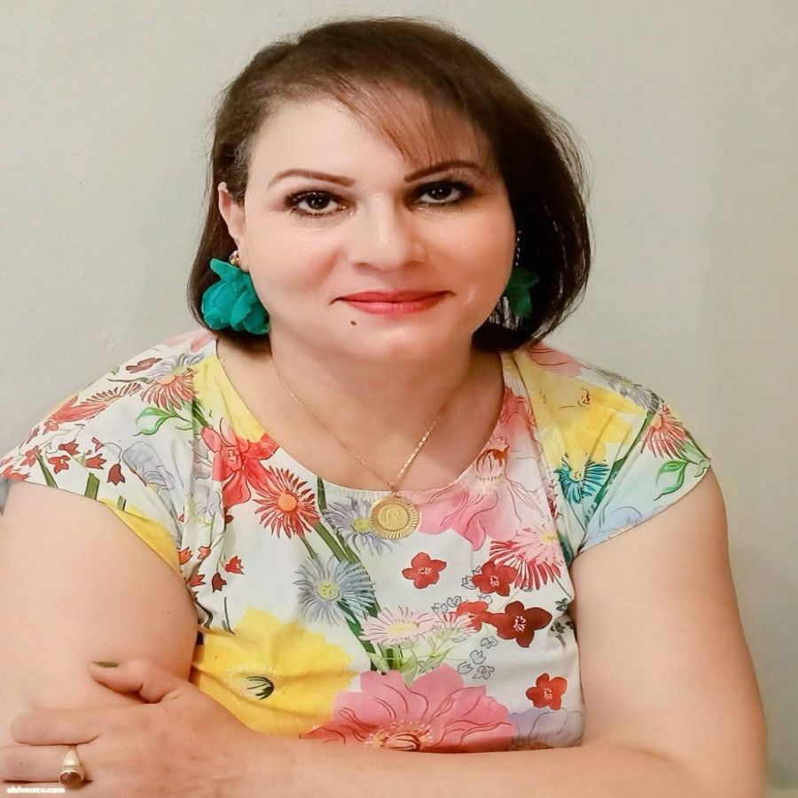 كريمة الحسيني معانقة السّراب