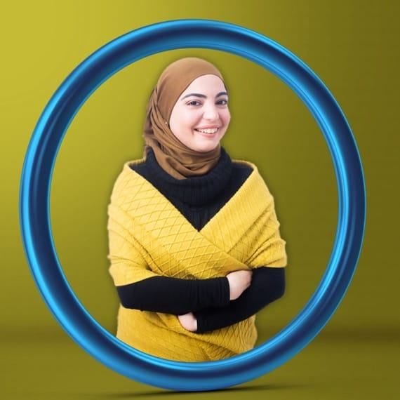 نهلة العجيميNahla Laajimi  مقدمة برامج اذاعية و معلقة صوتية وكاتبة شابة تونسية من ولاية المنستير